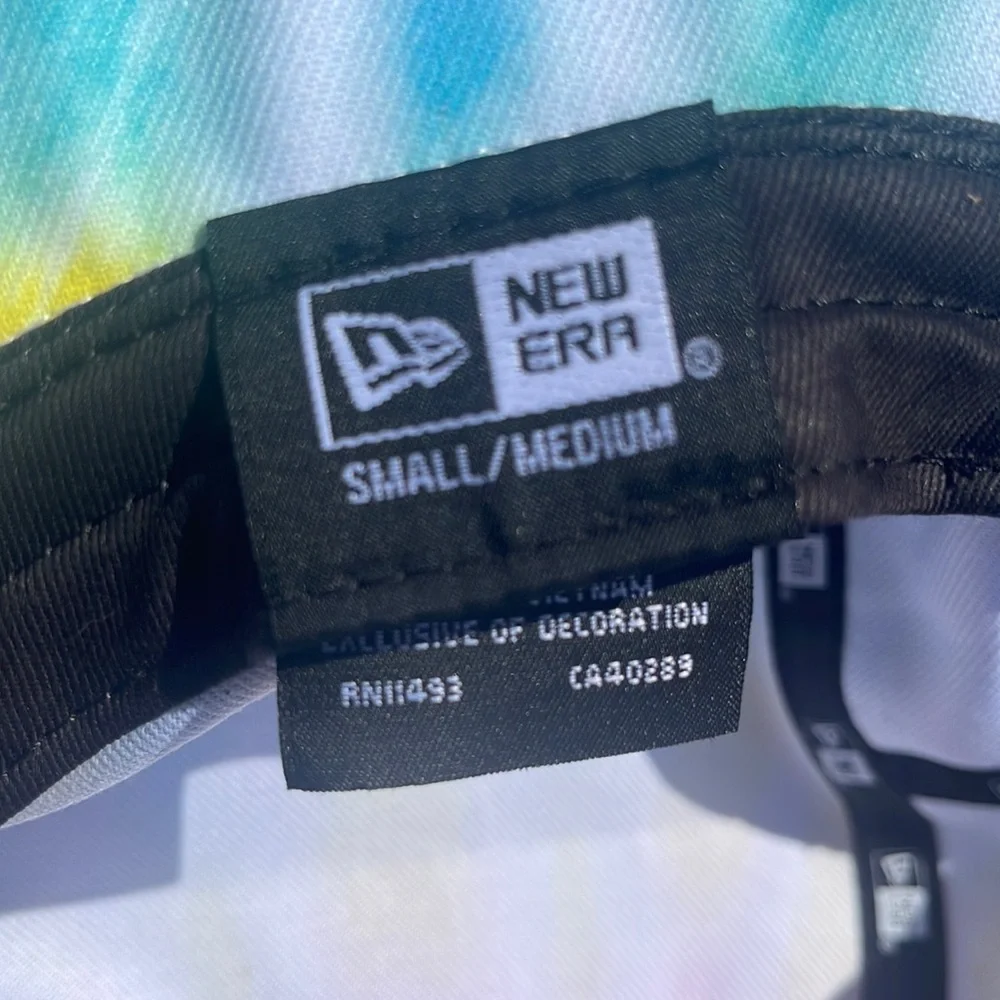 New Era Tie-Dyed Bucket Hat Small / Medium
